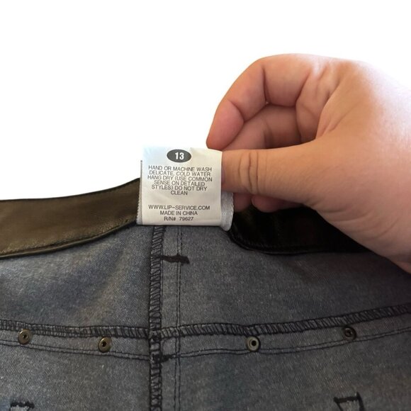 Lip‎ Service Vintage Y2K Black Pleather Goth Punk Biker Pants Womens Size 13 - Picture 7 of 11